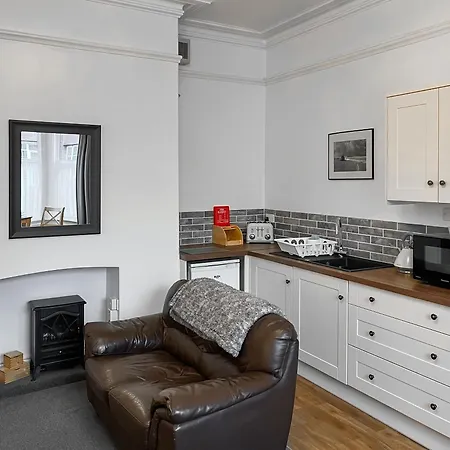 Hidden Treasure-uk48779 *