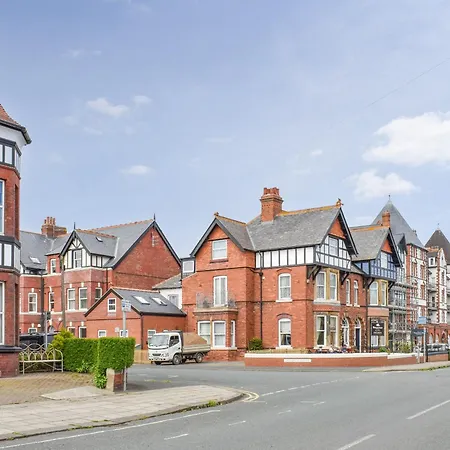 Hidden Treasure-uk48779